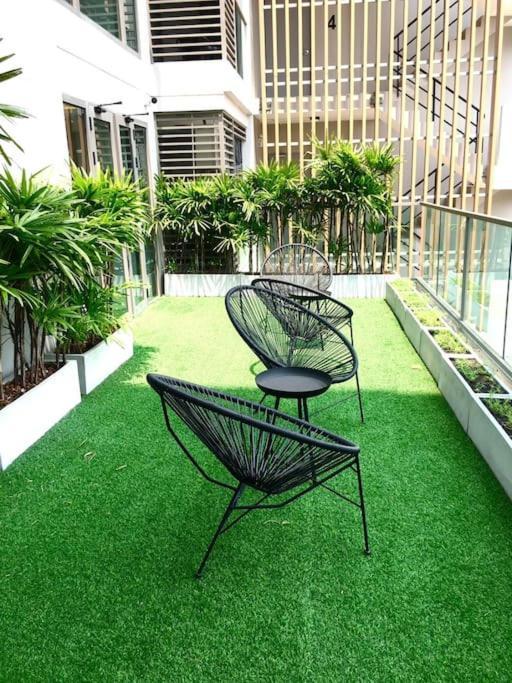 Lovely Condo With Swimming Pool. バンサレー エクステリア 写真